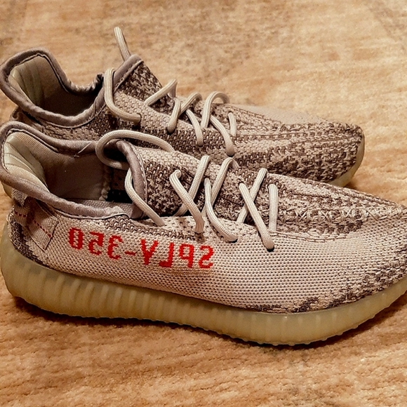 Adidas Yeezy Sneaker - Picture 1 of 6